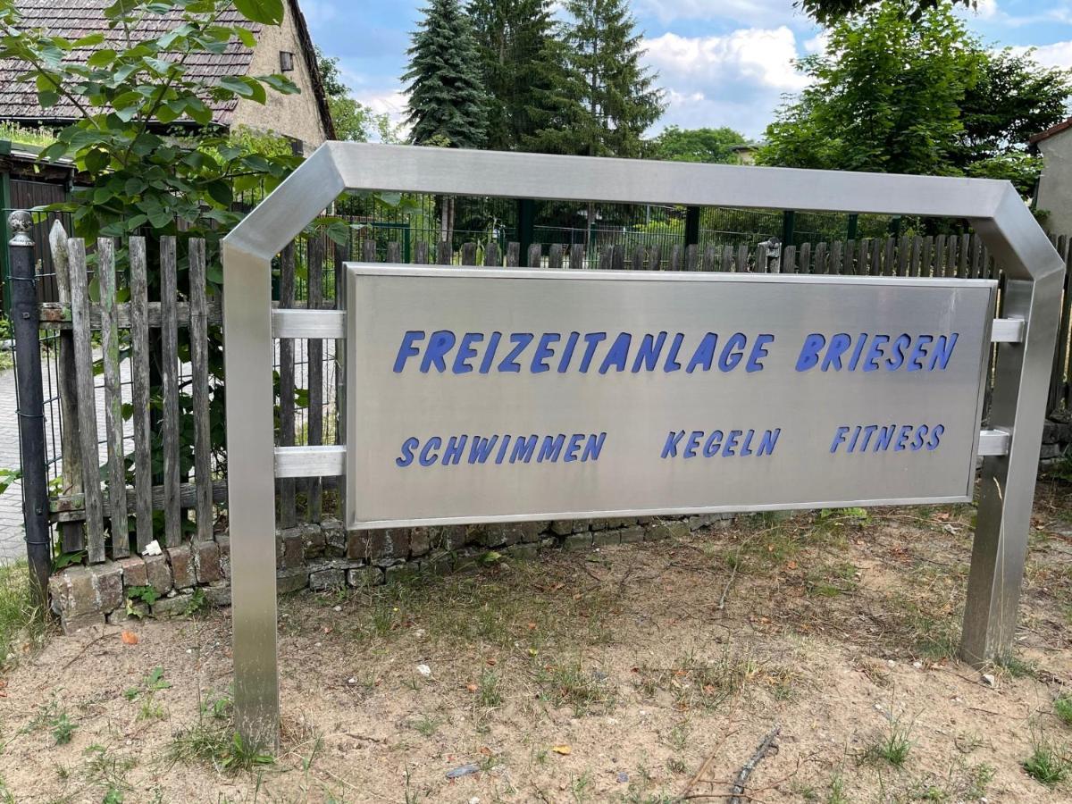 Ferienwohnung Unter Den Linden Halbe Eksteriør billede